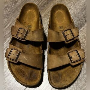 Birkenstock Arizona Soft Footbed Men’s leather sandals. Size 45 or 12/12.5.